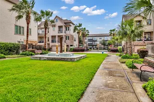 8905 Wind Springs Dr, Houston, TX 77080 - Photo 22