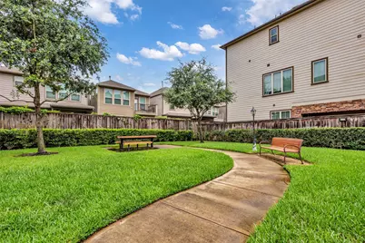 8905 Wind Springs Drive, Houston, TX 77080 - Photo 2