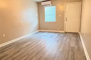 2619 Canfield St, Houston, TX 77004 - Photo 4