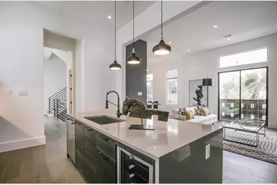325 E Second Street Street, Houston, TX 77007 - Photo 8