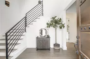 325 E Second Street St, Houston, TX 77007 - Photo 2