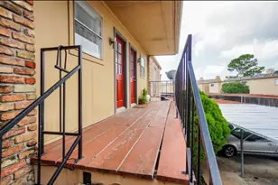 3303 W Greenridge Dr, Houston, TX 77057 - Photo 12