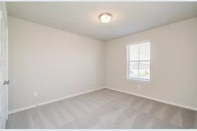 8411 Beacon Bay Circle, Baytown, TX 77523 - Photo 32