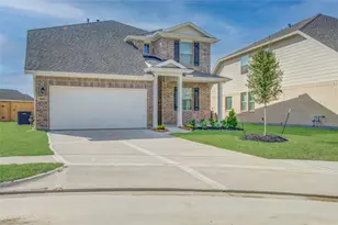 8411 Beacon Bay Cir, Baytown, TX 77523 - Photo 2