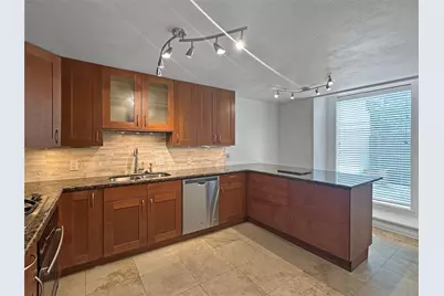 1111 Potomac Drive #A, Houston, TX 77057 - Photo 10