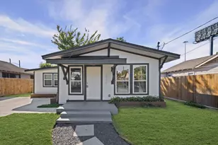 3905 Cotswold St, Houston, TX 77009 - Photo 2