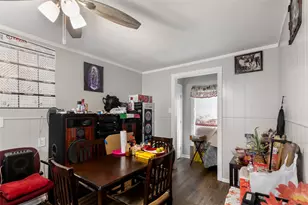 202 N 3rd St, Highlands, TX 77562 - Photo 20