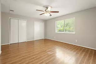 15911 Mill Point Dr, Houston, TX 77059 - Photo 14