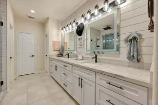 322 Marina Oaks Ct, Kemah, TX 77565 - Photo 20