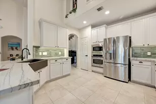 322 Marina Oaks Ct, Kemah, TX 77565 - Photo 16