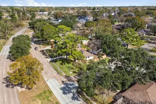 4218 T C Jester Blvd, Houston, TX 77018 - Photo 46