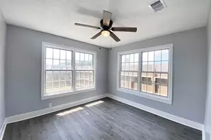 2371 Broadway Street E, San Leon, TX 77539 - Photo 12