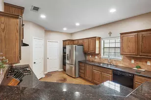 4960 Drake Dr, College Station, TX 77845 - Photo 12