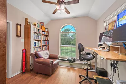 4960 Drake Drive, College Station, TX 77845 - Photo 4