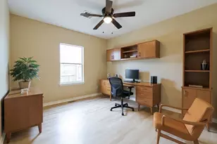 7024 Eastwood St, Houston, TX 77021 - Photo 18