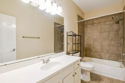 7024 Eastwood Street, Houston, TX 77021 - Photo 16