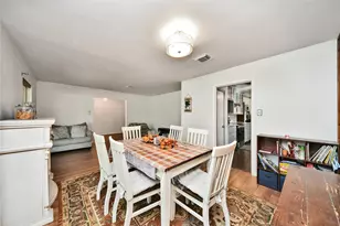 26602 Maplewood Dr, Oak Ridge North, TX 77386 - Photo 12