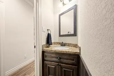 109 Harbour Town Circle, Conroe, TX 77356 - Photo 14