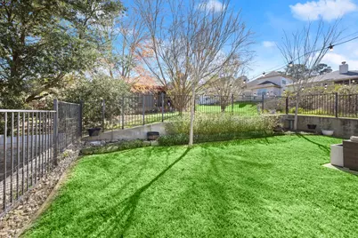 109 Harbour Town Circle, Conroe, TX 77356 - Photo 34