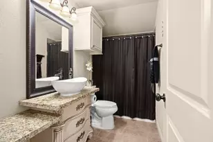 109 Harbour Town Cir, Conroe, TX 77356 - Photo 30