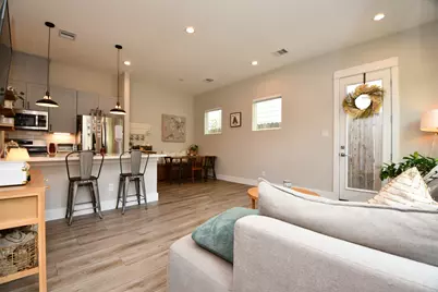 1239 W Tidwell Road, Houston, TX 77091 - Photo 12