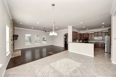 4002 Broadmoor Drive, Mont Belvieu, TX 77523 - Photo 16