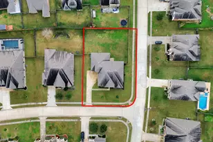 4002 Broadmoor Dr, Mont Belvieu, TX 77523 - Photo 44