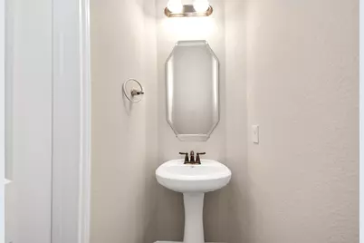 4002 Broadmoor Drive, Mont Belvieu, TX 77523 - Photo 8