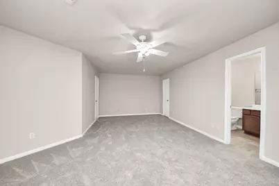 4002 Broadmoor Drive, Mont Belvieu, TX 77523 - Photo 32