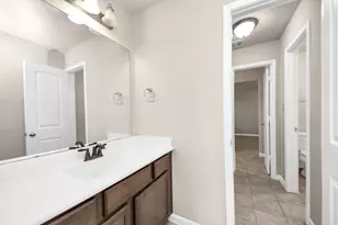 4002 Broadmoor Dr, Mont Belvieu, TX 77523 - Photo 38