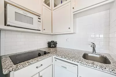 6102 Seawall Boulevard #208, Galveston, TX 77551 - Photo 14