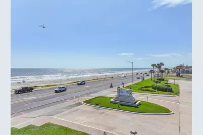 6102 Seawall Boulevard #208, Galveston, TX 77551 - Photo 22