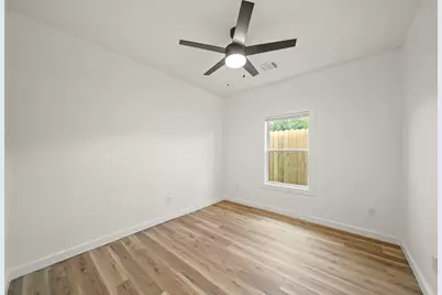 6206 Lyndhurst Drive Drive #AB, Houston, TX 77087 - Photo 14