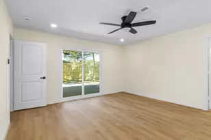 11011 Atwell Dr, Houston, TX 77096 - Photo 16