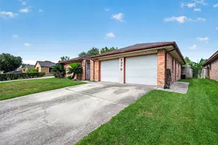 1379 Wrotham Ln, Channelview, TX 77530 - Photo 4