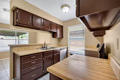 1379 Wrotham Lane, Channelview, TX 77530 - Photo 14