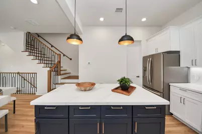 2426 Ella Boulevard, Houston, TX 77008 - Photo 18