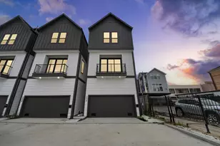 2426 Ella Blvd, Houston, TX 77008 - Photo 2