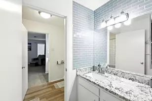 100 Edgewater Dr, Livingston, TX 77351 - Photo 14