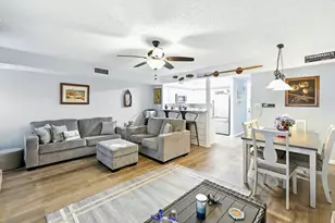 100 Edgewater Dr, Livingston, TX 77351 - Photo 8