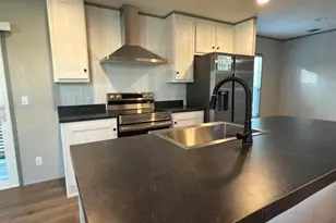 5686 Brady Cir, Lumberton, TX 77657 - Photo 16