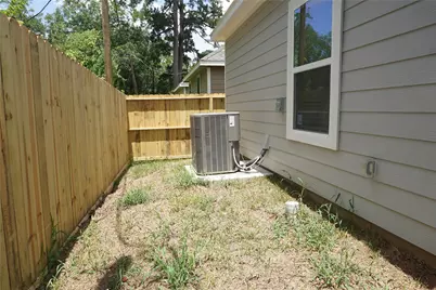 11851 Nelwood Street, Willis, TX 77318 - Photo 20