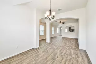 5518 Casa Mila Dr, Katy, TX 77449 - Photo 6
