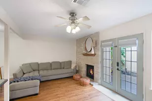 11681 Village Pl Dr, Houston, TX 77077 - Photo 14