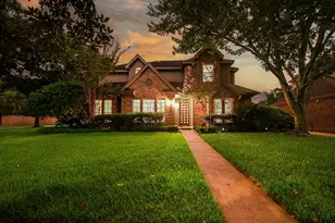 3826 Senna Pl, Sugar Land, TX 77479 - Photo 2
