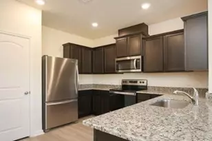 549 Bains St, Brookshire, TX 77423 - Photo 4