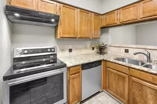 1620 Wellington Pl, Beaumont, TX 77706 - Photo 8