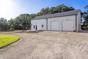 1121 Allen Rd, Brenham, TX 77833 - Photo 4