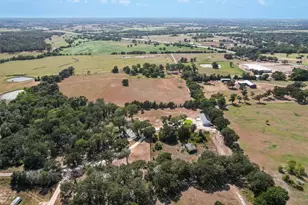 1121 Allen Rd, Brenham, TX 77833 - Photo 36