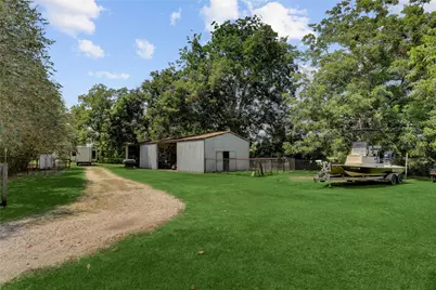319 Garrett Road, Wharton, TX 77488 - Photo 24